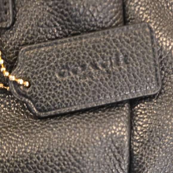 COACH Classic Black Leather Backpack with Turnlock Pockets.Mint Condition. - Picture 4 of 5